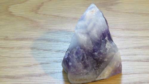 Gorgeous Chunky, Raw, Unpolished Rough Rainbow Flourite Speciman 6,4 x 4,7 x 5 cm
