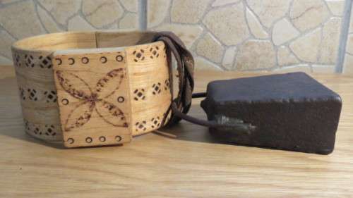 Interesting Vintage Iron Goat Bell With Decorative Wooden Collar 18 x 12 cm