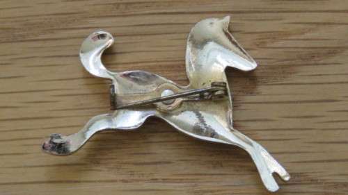Lot of Eight Vintage Animal and Insect Brooches. Details in Description.