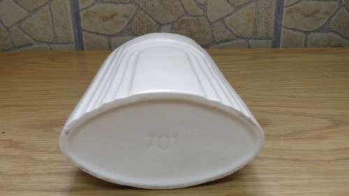 Lovely Vintage Cream Ceramic Linear Vase H: 20,5 cm