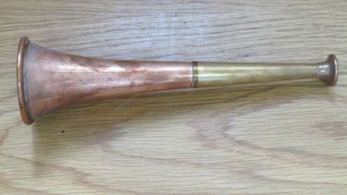 Interesting Quality Well Made Vintage Copper and Brass Hunting Horn No Makers Mark L, 22 cm