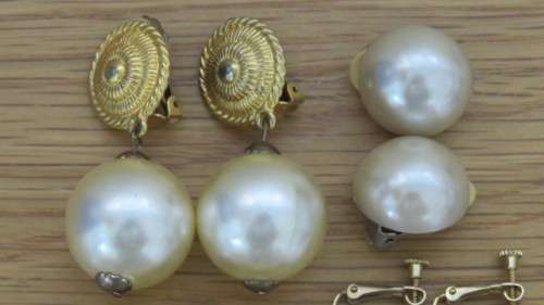 Collection of Fourteen Vintage Pairs of Stud/ Clip On/ Screw On Earrings. Details in Description