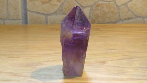 Stunning Amethyst Generator Point With a Whisper of Smoky Quartz Crystal 7,5 x 4 x 3cm