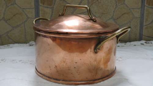 Stunning Vintage Copper and Brass Cooking Pot With Lid 15 x 8,5 cm