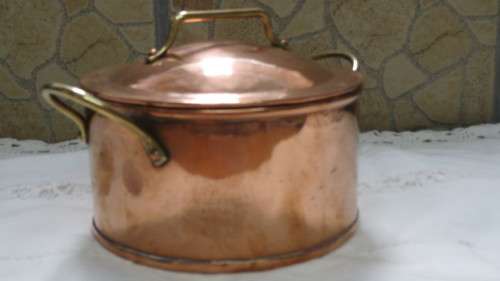 Stunning Vintage Copper and Brass Cooking Pot With Lid 15 x 8,5 cm