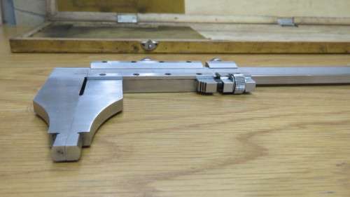 Awesome Vintage Xiliang Trade Mark 0-500 Vernier Caliper in Original Wooden Box L: 64 cm