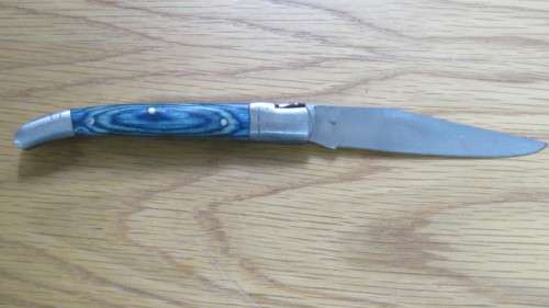 Superb Vintage `Laguiole` Folding Knife With Blue Stained Wood Handle L: 20,2 cm