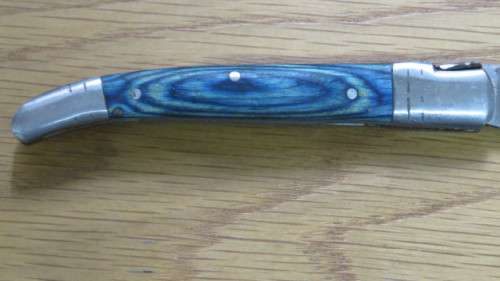 Superb Vintage `Laguiole` Folding Knife With Blue Stained Wood Handle L: 20,2 cm