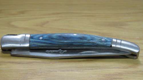 Superb Vintage `Laguiole` Folding Knife With Blue Stained Wood Handle L: 20,2 cm