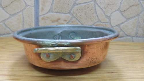 Wonderful Vintage Copper 6-Egg Poacher/Escargot Pan With Brass Handles D: 16 cm H: 5 cm