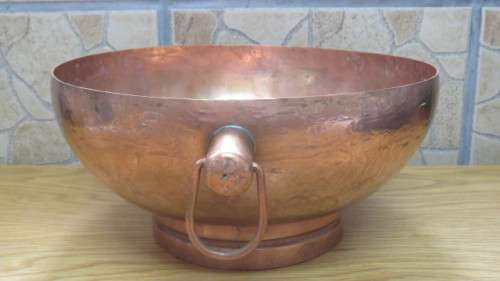 Beautiful Vintage De Klerk Original Copper Display Bowl With Side Drop Handles D: 26 cm H: 12 cm