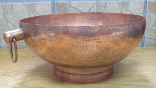 Beautiful Vintage De Klerk Original Copper Display Bowl With Side Drop Handles D: 26 cm H: 12 cm