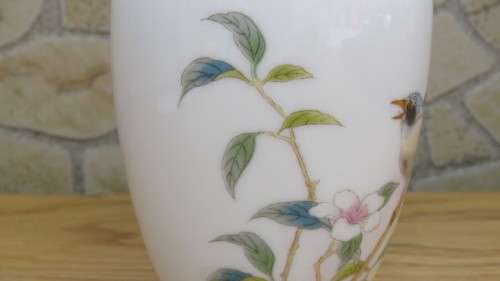 Beautiful Vintage Kakesu Collection Meadowlark Bird Floral Japanese Porcelain Vase H: 15,5 cm