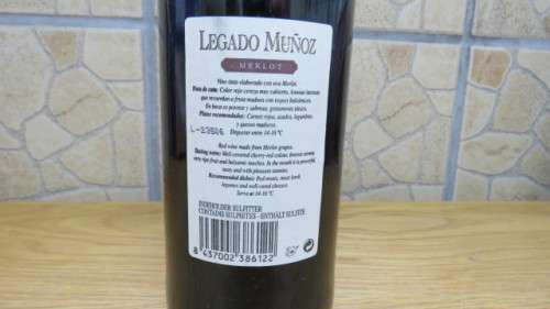 Sealed 750ml Bottle of Legado Munoz 2004 Merlot Product of Spain