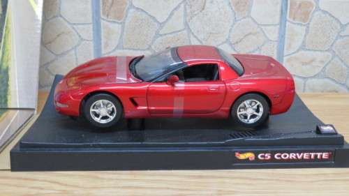 Fantastic Boxed Vintage Hot  Wheels Custom Candy-Red Paint C5 Corvette Scale 1:18