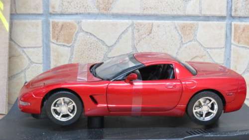 Fantastic Boxed Vintage Hot  Wheels Custom Candy-Red Paint C5 Corvette Scale 1:18