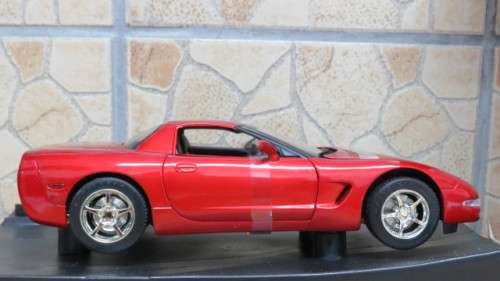 Fantastic Boxed Vintage Hot  Wheels Custom Candy-Red Paint C5 Corvette Scale 1:18