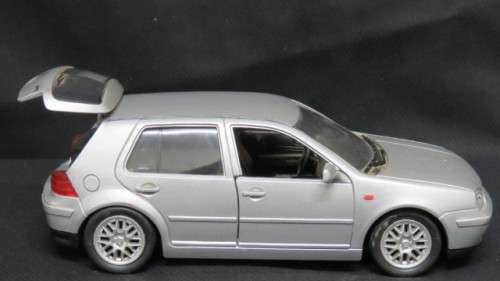 Awesome Vintage Welly #9378 Volkswagen Golf IV Scale 1:24 L: 17 cm