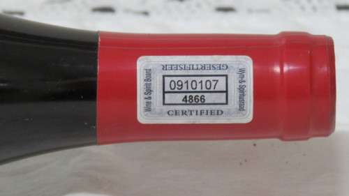 Sealed 750ml Bottle of Three Peaks 2006 Cantata
