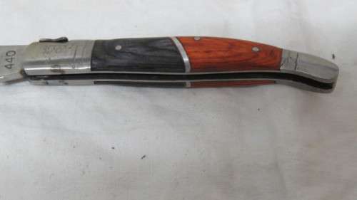 Stunning Vintage `Laguiole` Folding Knife With Two Tone Wood Handle L: 21,5 cm