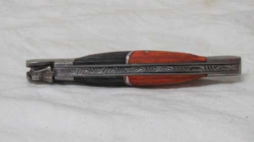 Stunning Vintage `Laguiole` Folding Knife With Two Tone Wood Handle L: 21,5 cm