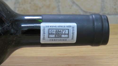 Sealed 750ml Bottle of Van Loveren 2008 Merlot