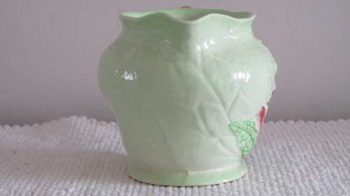 Fantastic Vintage Carlton Ware Custard Jug With Foxglove Pattern H: 11 cm