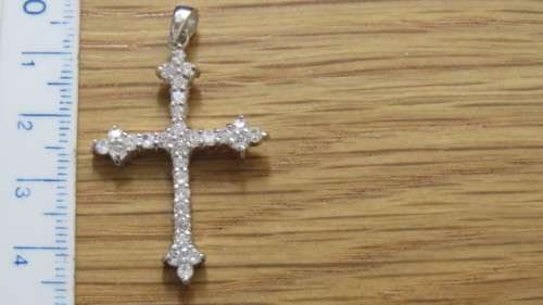 Gorgeous Encrusted Clear Stone Sterling Silver Pendant 25 x 44 mm 4.0 g