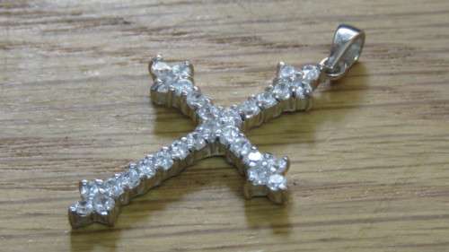 Gorgeous Encrusted Clear Stone Sterling Silver Pendant 25 x 44 mm 4.0 g