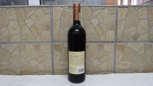 Sealed 750ml Bottle of Freedom Hill 2006 Cape Blend Cabernet Sauvignon Pinotage Shiraz