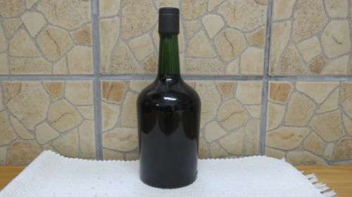 Sealed 750ml Bottle of KWV 1966 White Port Wine of Origin Boberg Superior Liqueur Wine