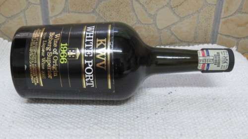 Sealed 750ml Bottle of KWV 1966 White Port Wine of Origin Boberg Superior Liqueur Wine