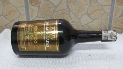 Sealed 750ml Bottle of KWV 1953 Muscadel Jerepigo Wine of Origin Boberg Superior Liqueur Wine