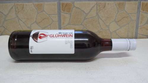 Sealed 750ml Bottle of Original Gluhwein Flavoured Grape Liquor