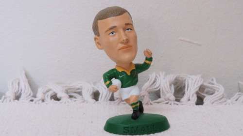 Six Vintage 1997 Shell Headliners Collection/SARFU Cricket/Rugby Figurines Details in Description