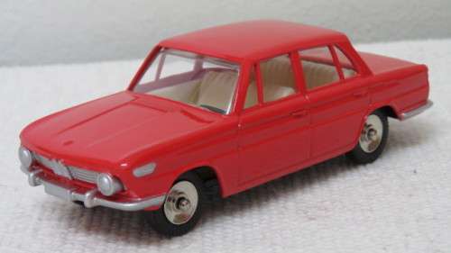 Fantastic Boxed DeAgostini Mattel Dinky Toys BMW 1500 #534 Scale 1:43 L:10,5 cm