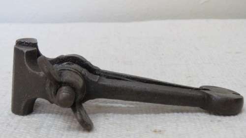 Fantastic Vintage `Vix` Small Hand Clamp Vise L: 11 cm
