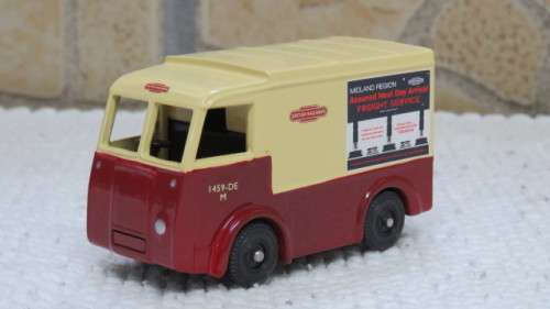 Vintage Boxed Limited Edition Lledo Electric Van DG205004 No. 1416 of Only 1 500 Scale 1:43 L: 7 cm