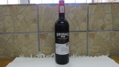 Sealed 750ml Bottle of Douglas Green The Original RibShack Red 2021 Vintage Blend Pinotage Shiraz