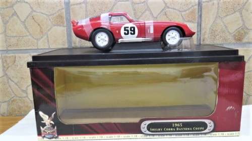Boxed Yat Ming 1965 Shelby Cobra Daytona Coupe Die Cast Collection Deluxe Edition Scale 1:18