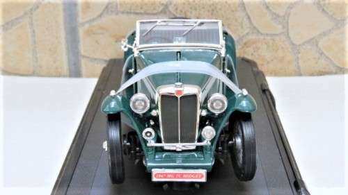 Boxed Yat Ming 1947 MG TC Midget Die Cast Collection Deluxe Edition Scale 1:18 L: 19 cm