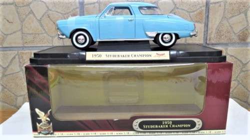 Boxed Yat Ming 1950 Studebaker Champion Die Cast Metal Collection Deluxe Edition Scale 1:18 26 cm
