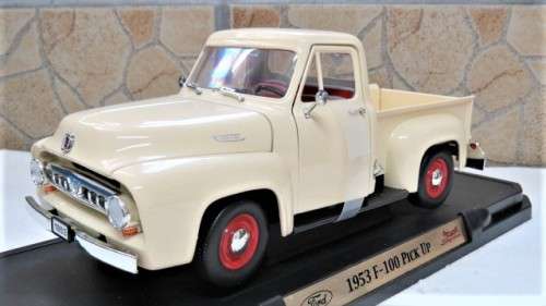 Boxed Yat Ming 1953 F-100 Pick Up Die Cast Metal Collection Deluxe Edition Scale 1:18 L: 26 cm