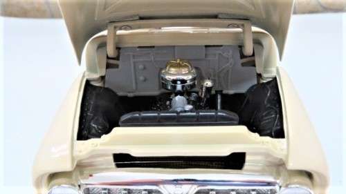 Boxed Yat Ming 1953 F-100 Pick Up Die Cast Metal Collection Deluxe Edition Scale 1:18 L: 26 cm