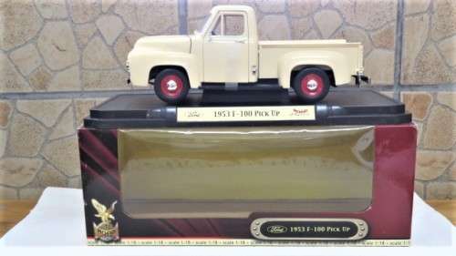 Boxed Yat Ming 1953 F-100 Pick Up Die Cast Metal Collection Deluxe Edition Scale 1:18 L: 26 cm