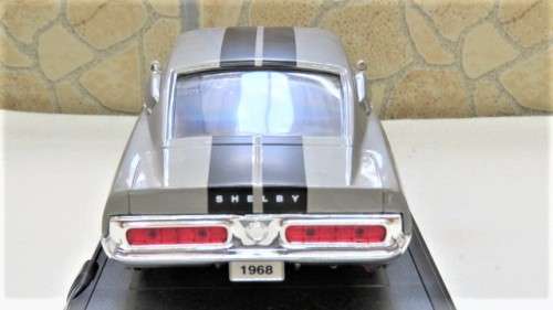Boxed Yat Ming Shelby 1968 GT-500KR Die Cast Metal Collection Deluxe Edition Scale 1:18 L: 25,5 cm