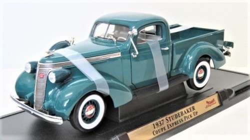 Boxed Yat Ming 1937 Studebaker Coupe Express Pick Up Die Cast Collection Delux Edition 1:18