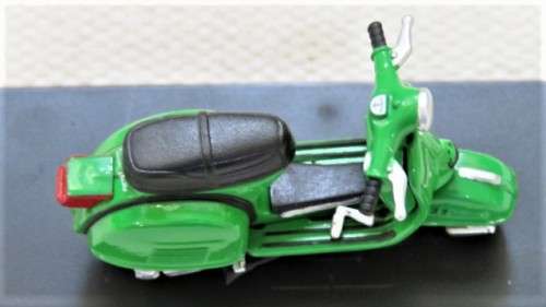 Superb Boxed New-Ray Piaggio Die Cast Green Vespa Rally 180 (1968) #06046 Scale 1:32 L: 6 cm