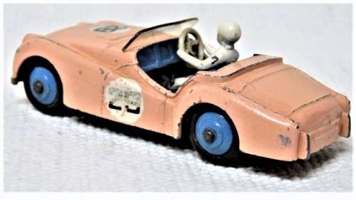 Awesome Vintage Dinky Toys Meccano Ltd Die Cast Triumph TR2 #111 Scale 1:43 L: 8,5 cm
