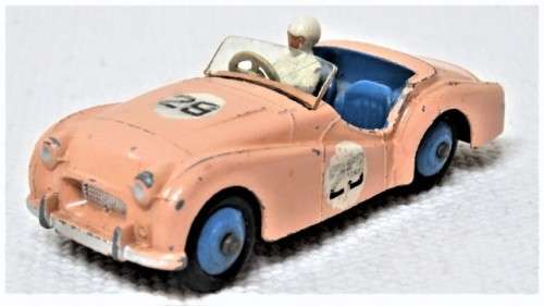 Awesome Vintage Dinky Toys Meccano Ltd Die Cast Triumph TR2 #111 Scale 1:43 L: 8,5 cm